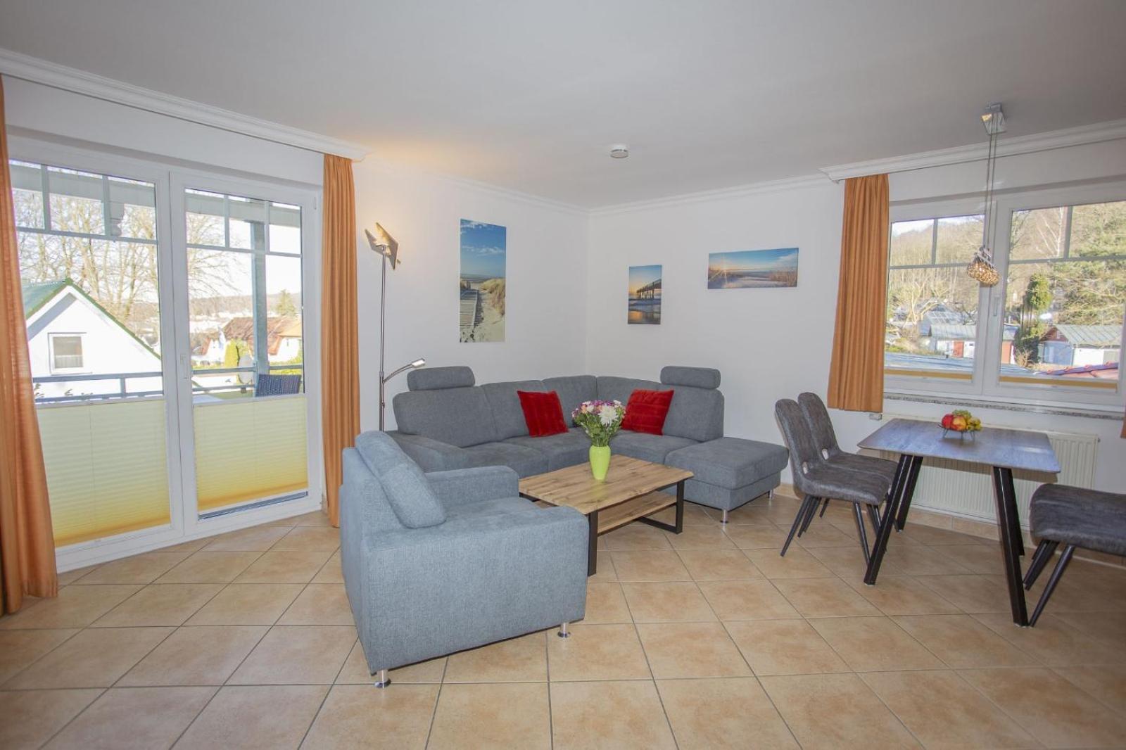 Ferienhaus Zum Suedstrand ゼリン エクステリア 写真